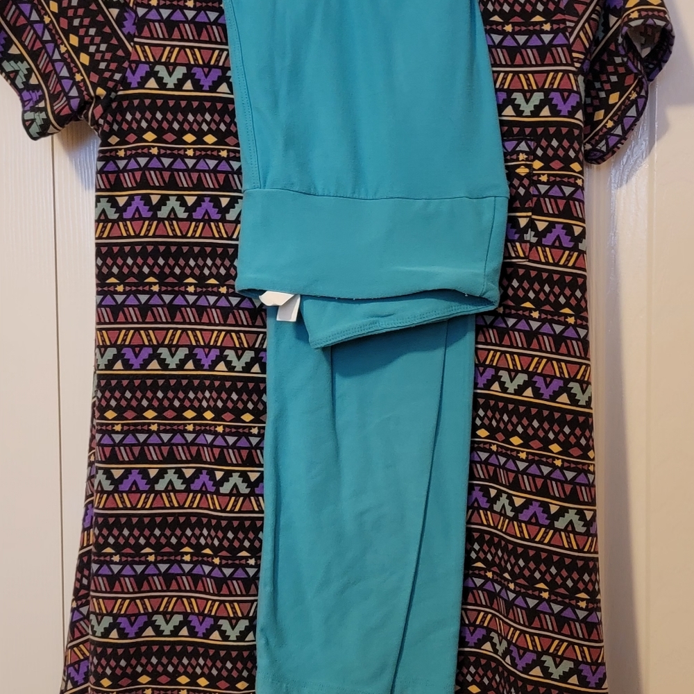 Lularoe set - Picture 4 of 5